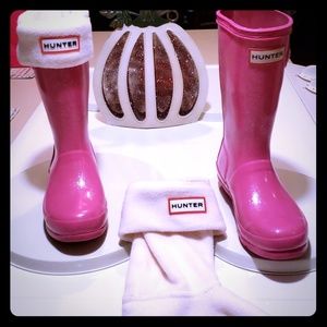 Girls pink,silver glitter Hunters Boots and Socks.